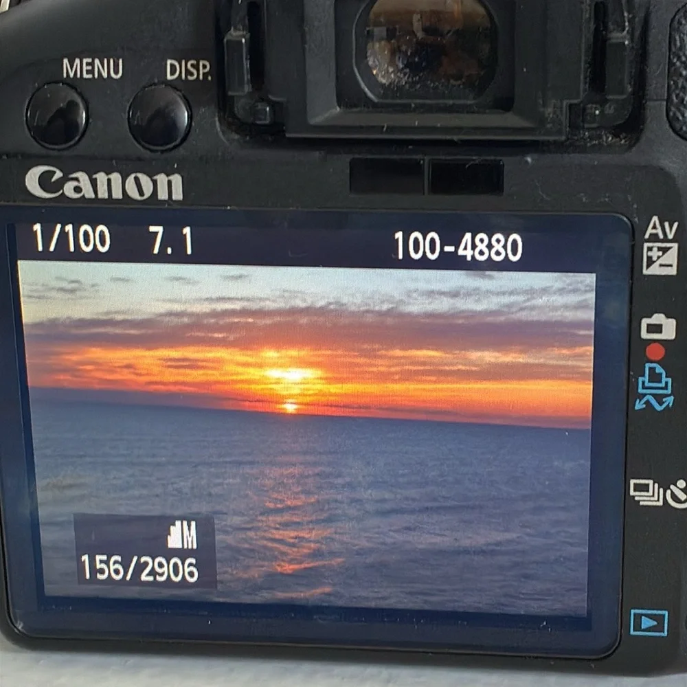 Canon Rebel T1i with extra lens
